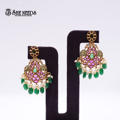 Kempu Short necklace