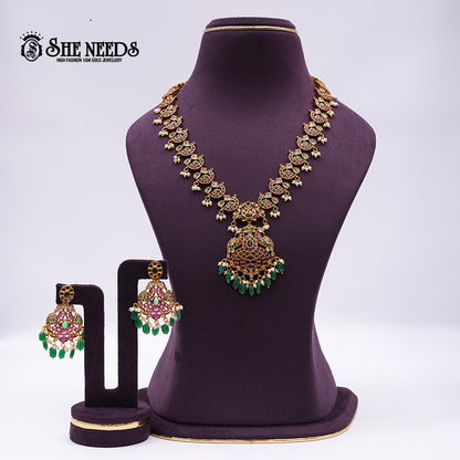 Kempu long Necklace