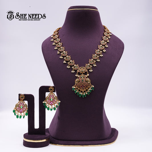 Kempu long Necklace