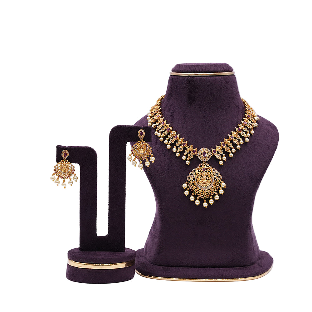 MAT SHORT NECKLACE
